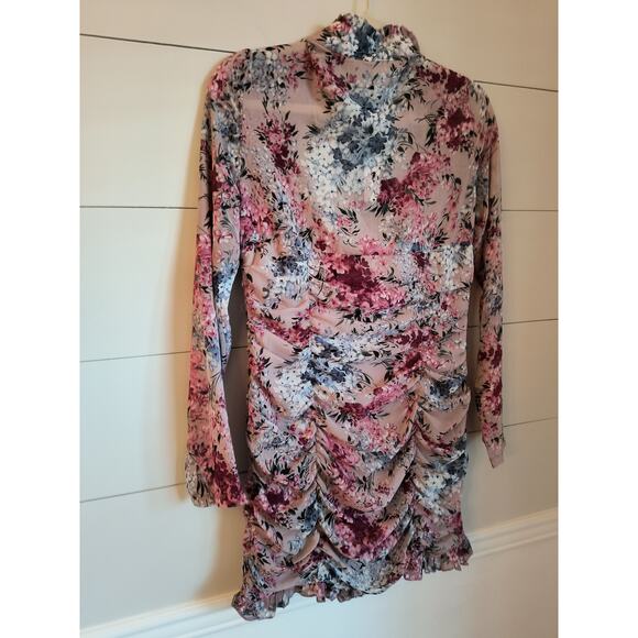 Pretty Little Thing Pink Floral Mini Dress Women's Sz 8 Long Sleeve Lined Ruched - Picture 9 of 16